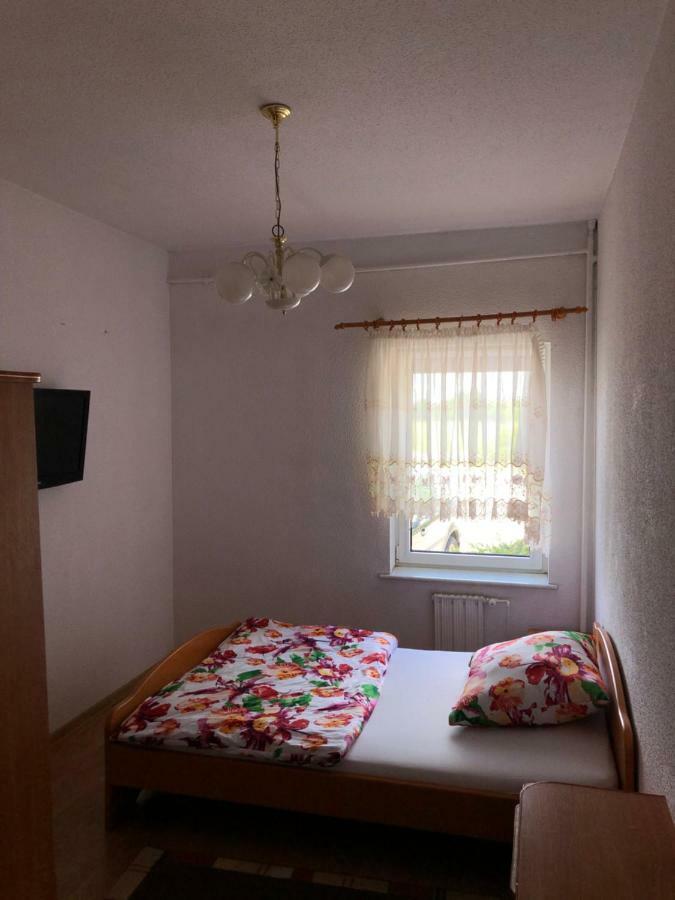 Setpol 1 Bed and Breakfast Wyszomierz  Buitenkant foto