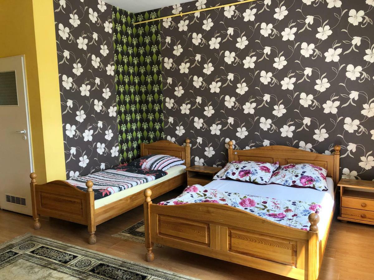 Setpol 1 Bed and Breakfast Wyszomierz  Buitenkant foto